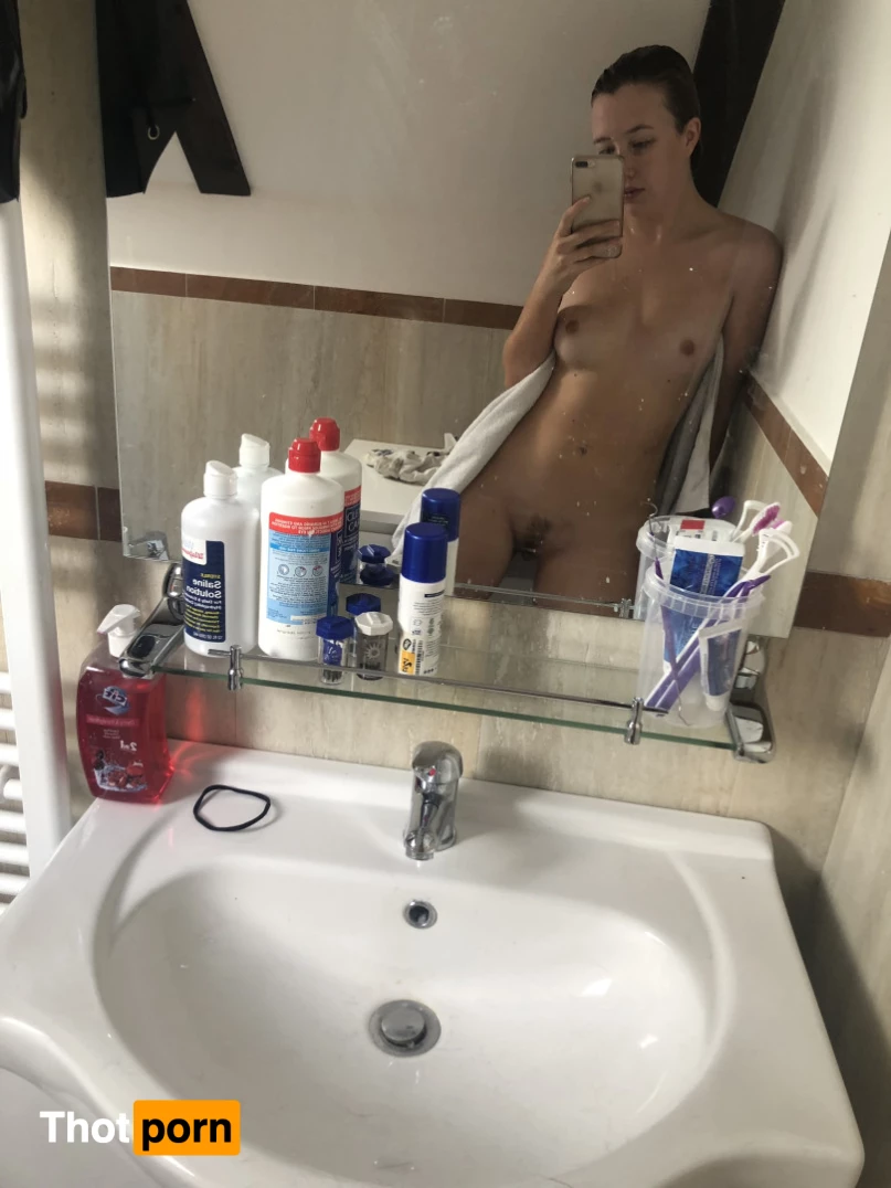 Samantha Rone 💜 9372159