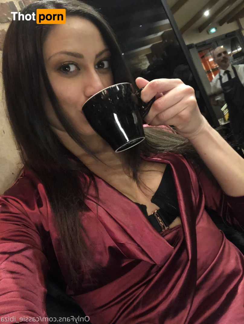 Cassie Del Isla 9239783