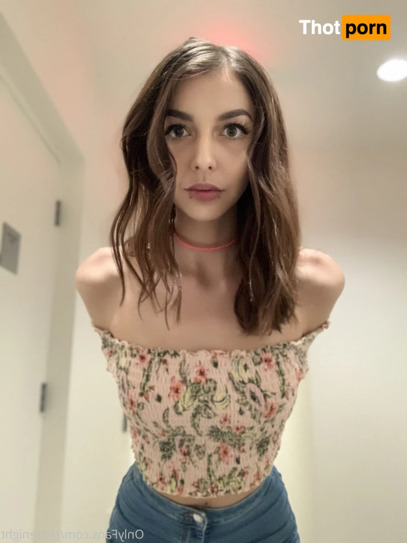 Chloe Night 15169575