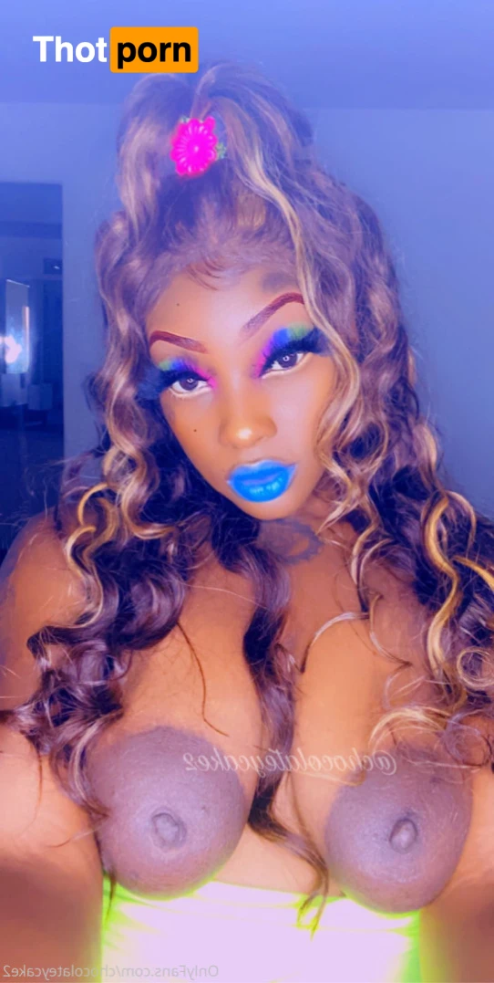 chocolate cakes 14356394