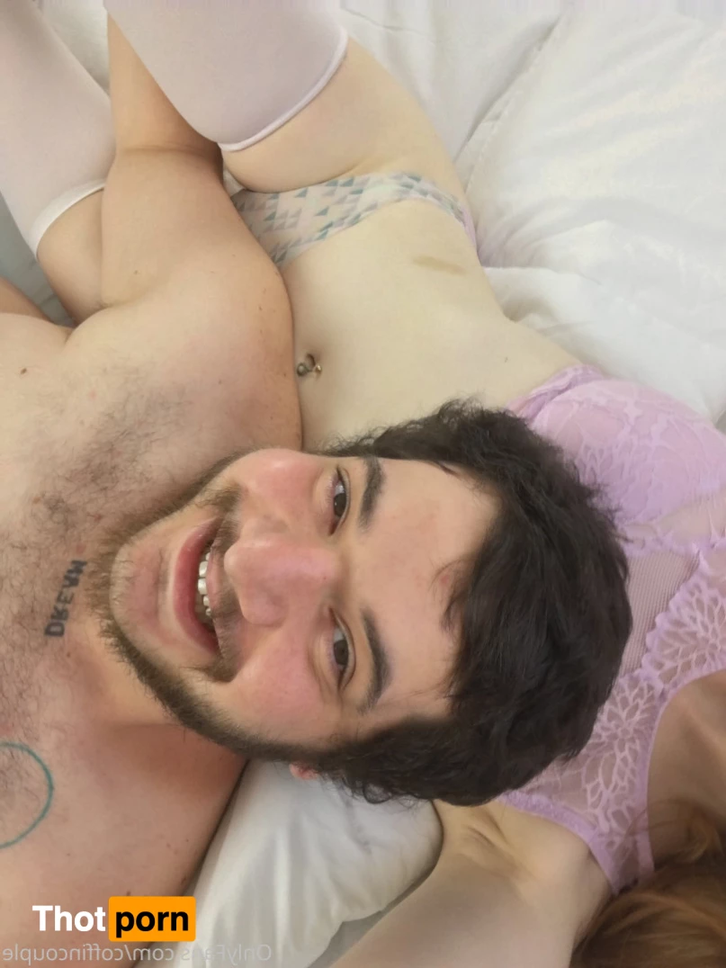 coffincouple 9191618