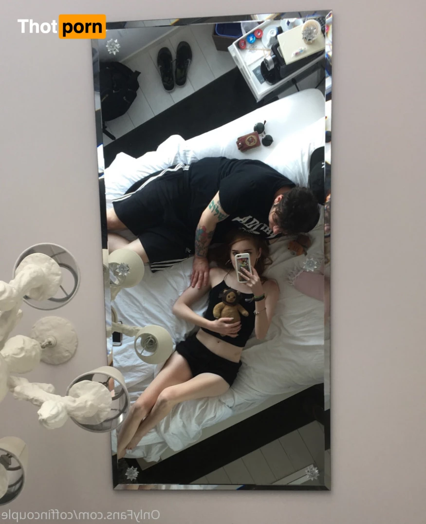 coffincouple 9191888