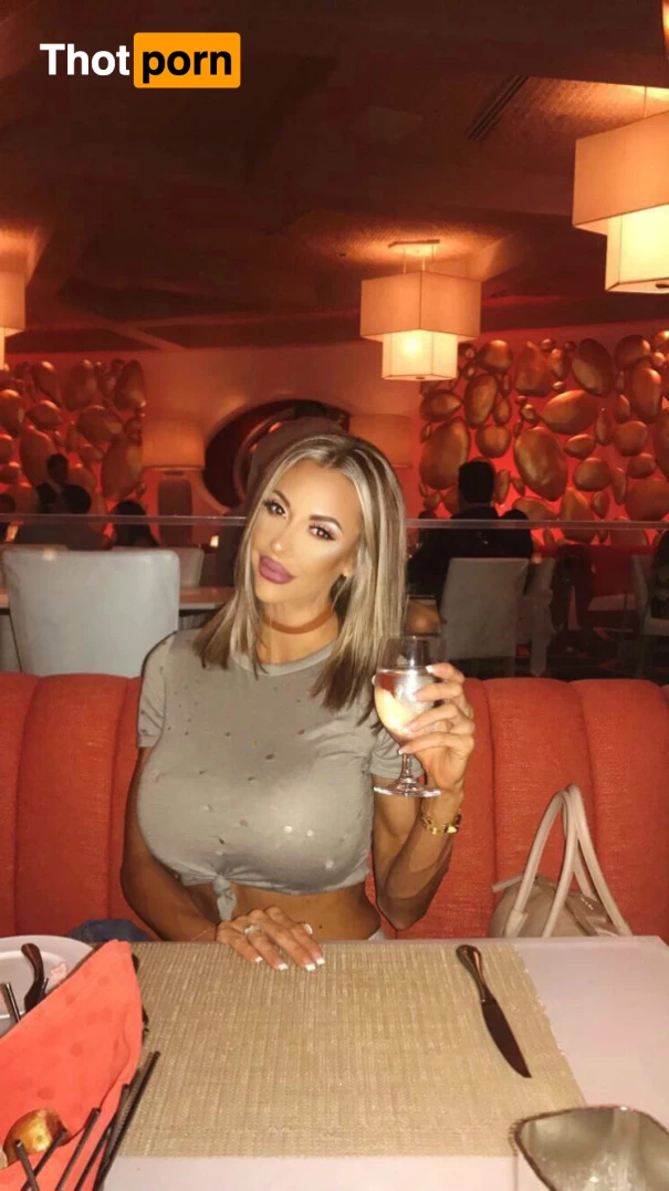 Courtney Taylor XXX 9399491