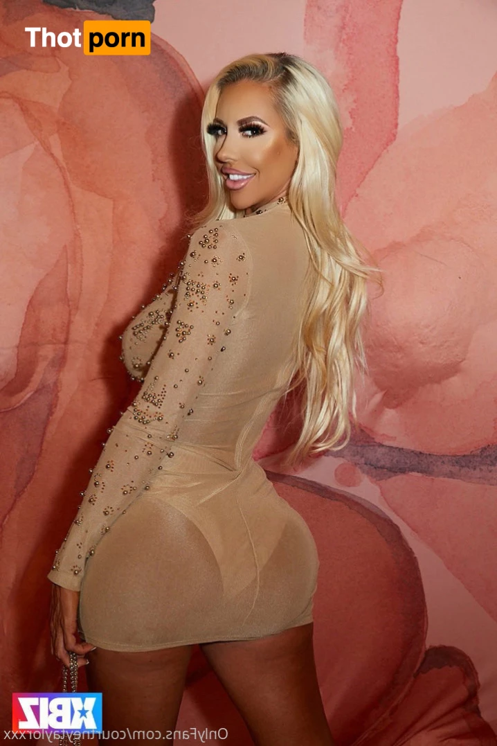 Courtney Taylor XXX 9399769