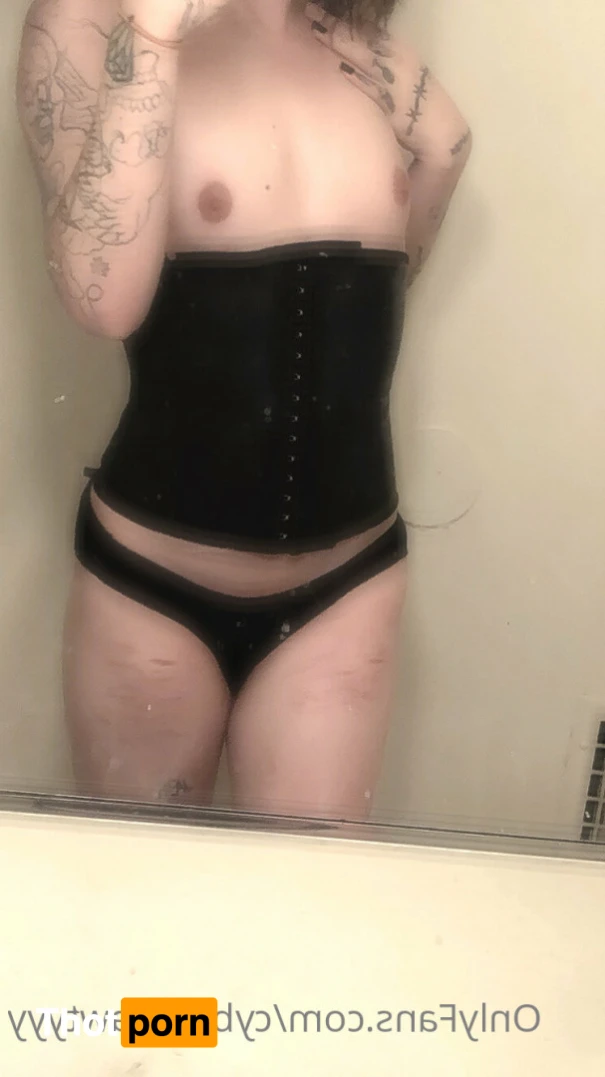 cybershawty 16299421