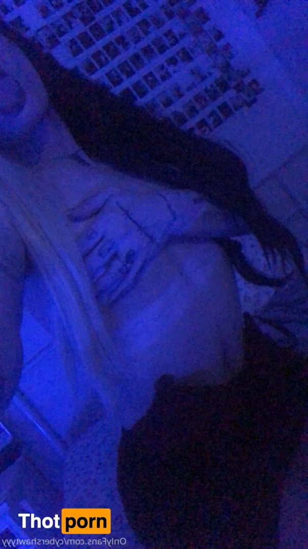 cybershawty 16299622