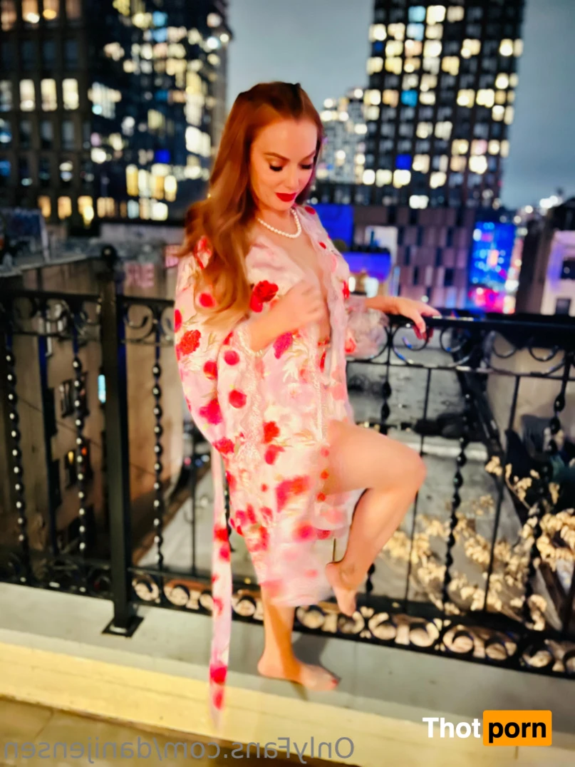 Dani Jensen 16519615