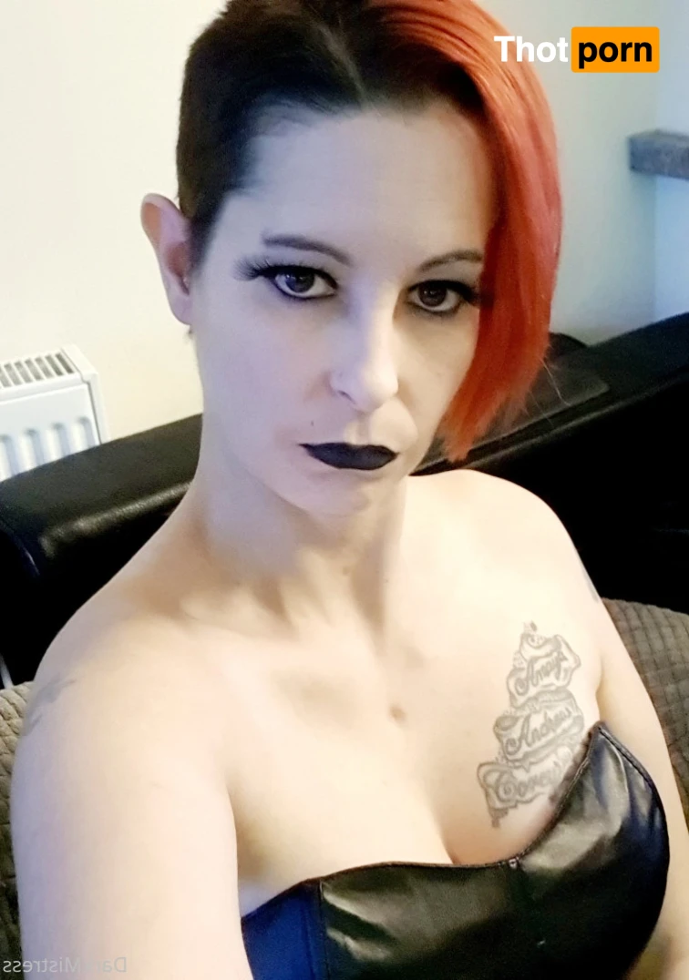 Dark Desire 16518896