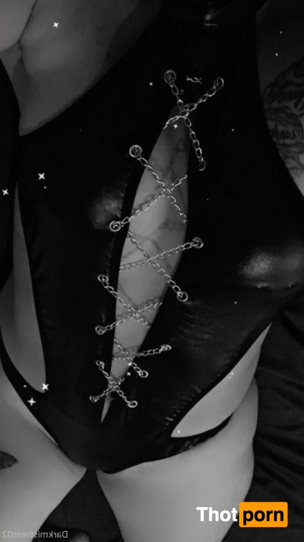 Dark Desire 16518946