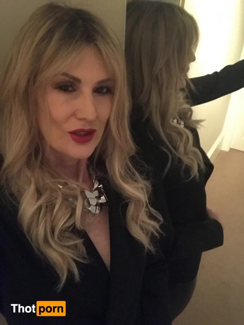 Mistress Scarlet 13319785