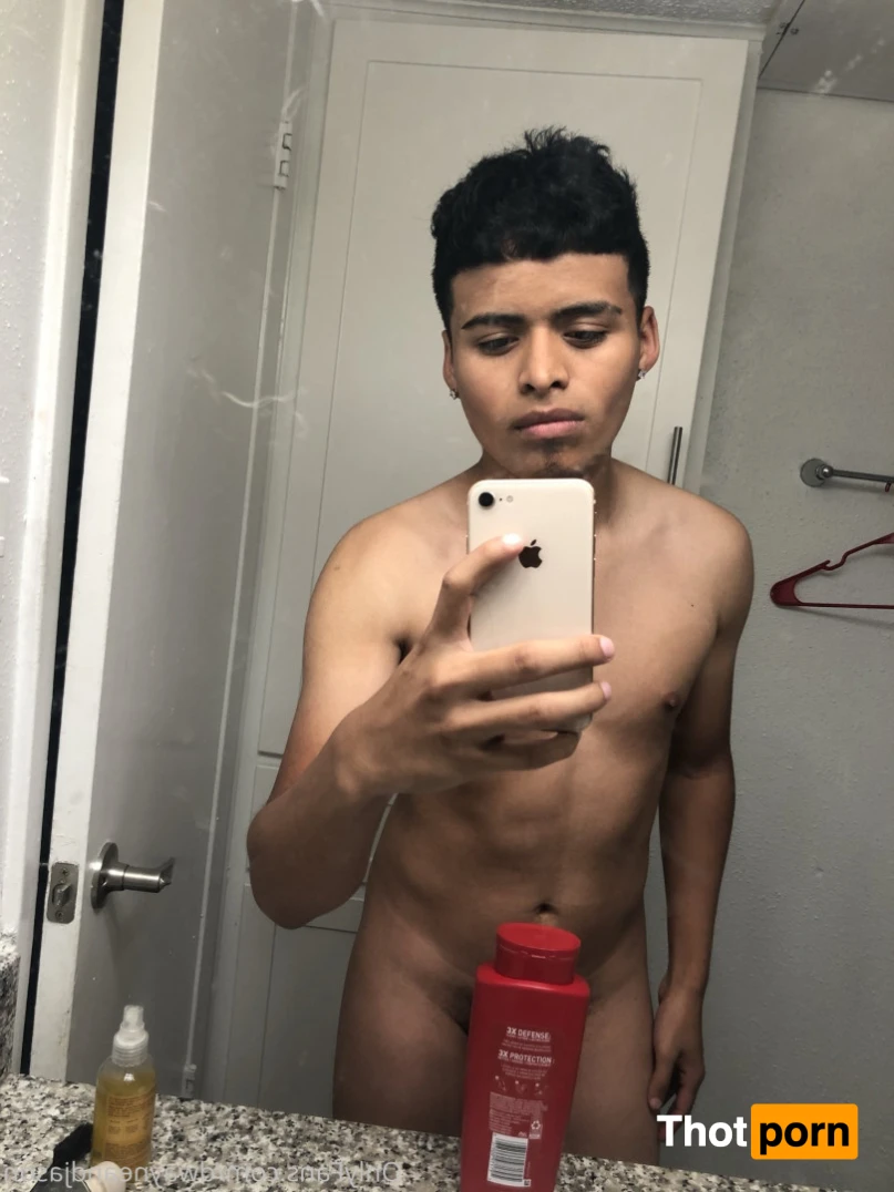 Dwayne 🌈 11411428