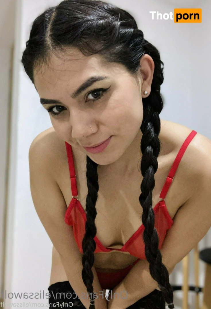 Queen 😈 Elissa 16533076