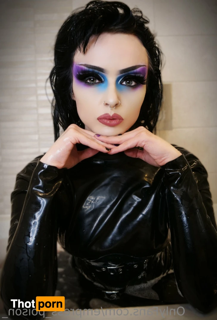 Empress Poison 16464944