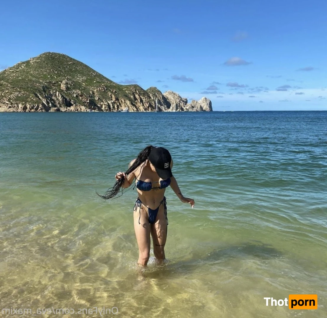 Eva Maxim 🦋 13160840