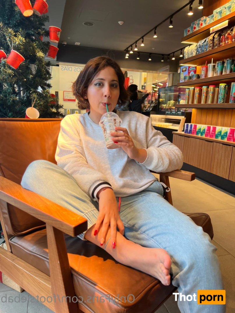 Gia’s feet 12641364