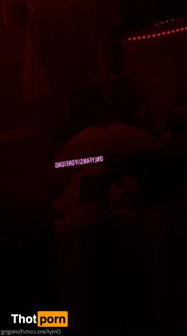 Foreign 🕷🖤 12415632