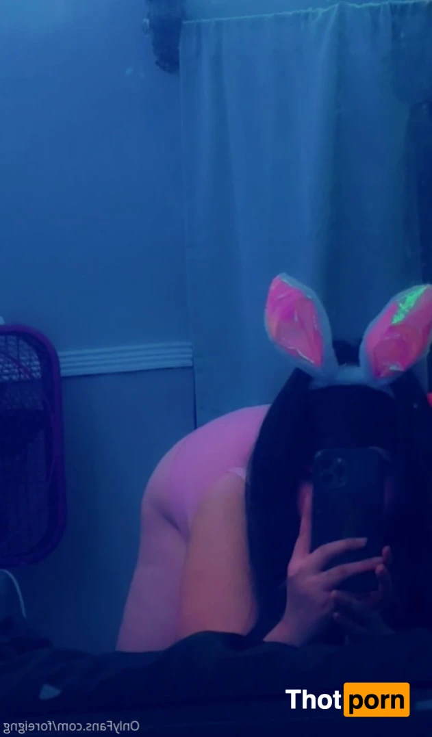 Foreign 🕷🖤 12415854