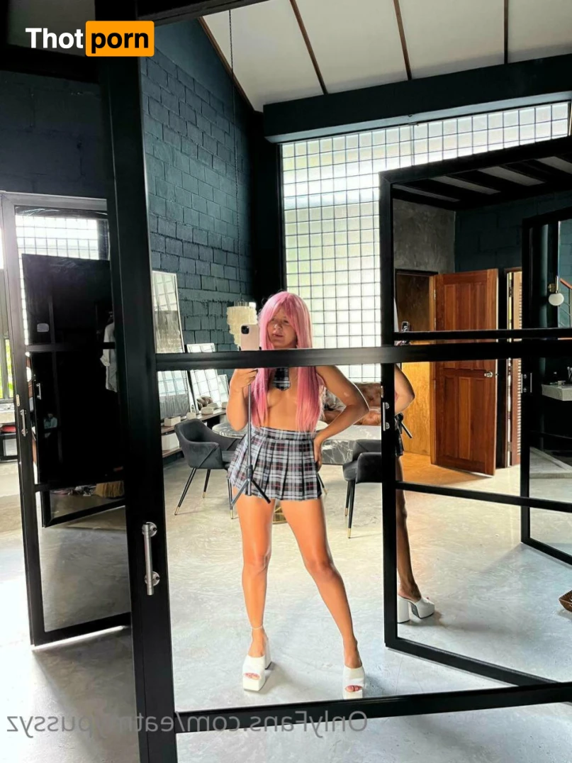 🇺🇦🇺🇸 Rachel Green 15880463