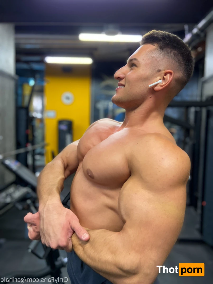 🍑Gari Hale🍑 14571308