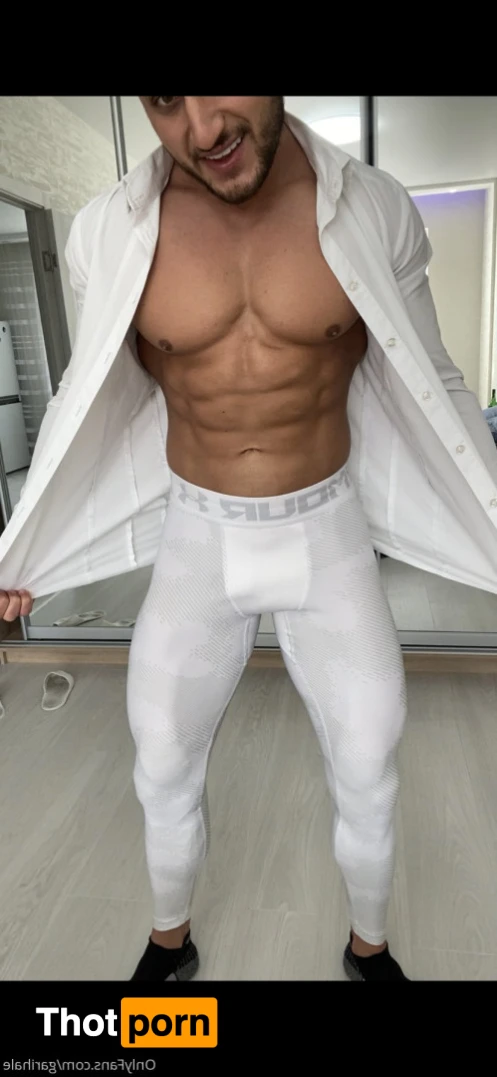 🍑Gari Hale🍑 14604017