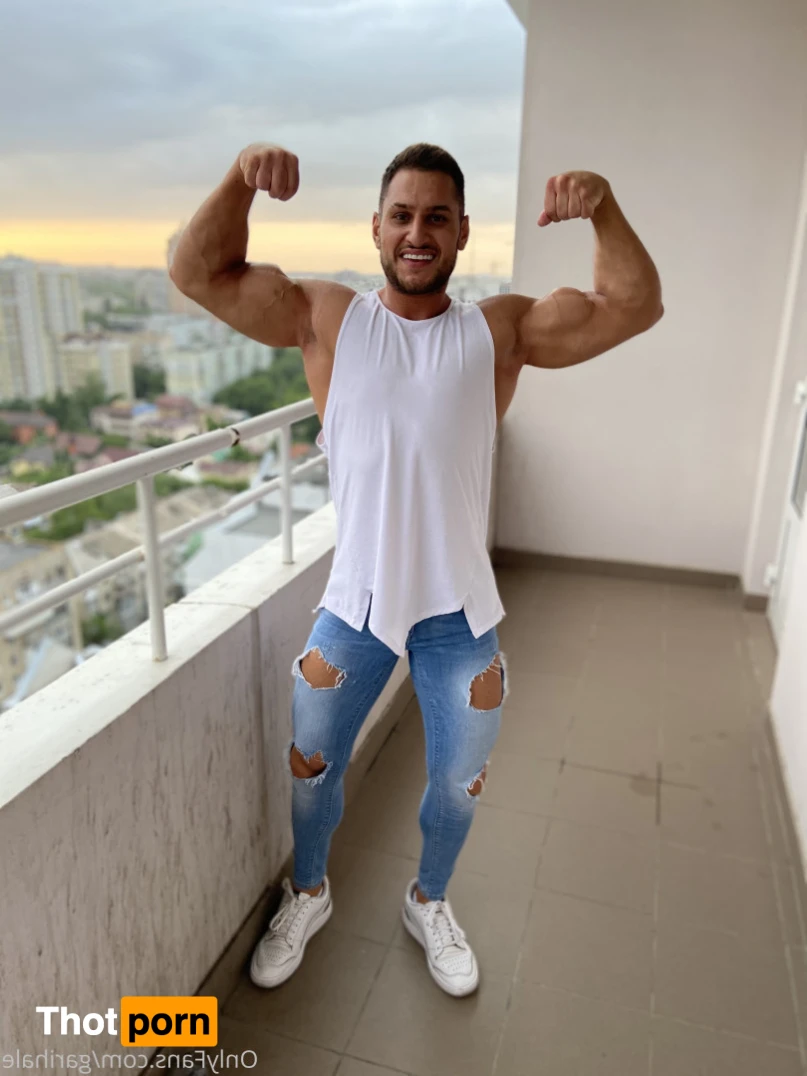 🍑Gari Hale🍑 14607481