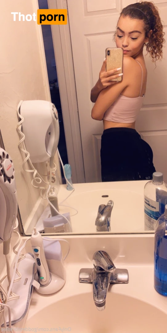 Goddess Brielle🖤👑 9261857