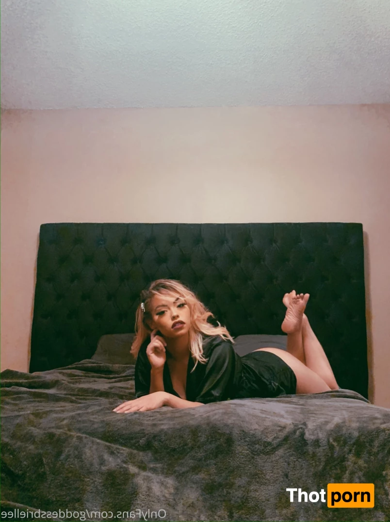 Goddess Brielle🖤👑 9262383