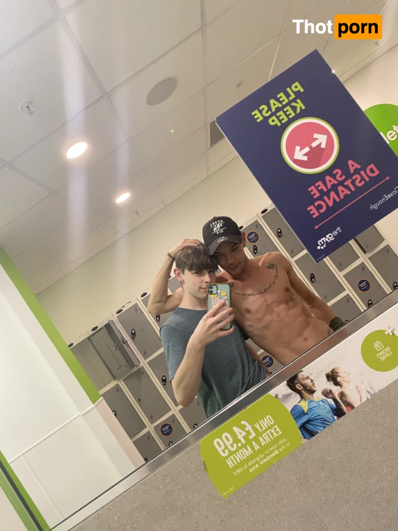 Harri Oakland 15564468