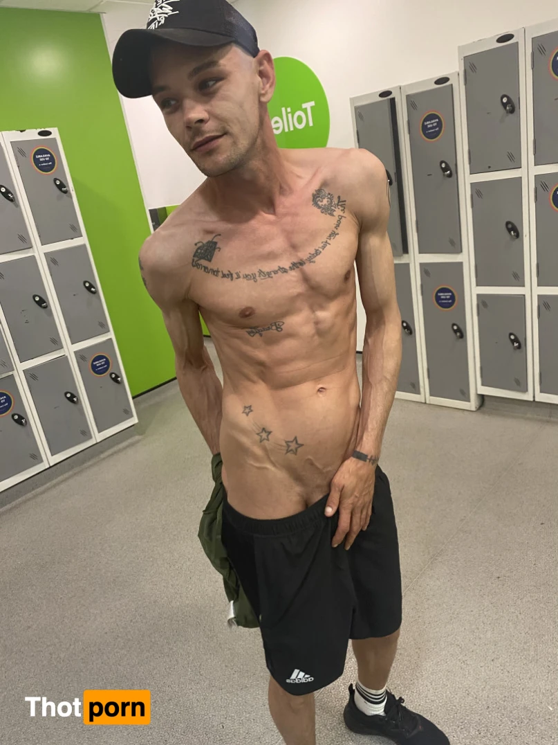 Harri Oakland 15574724