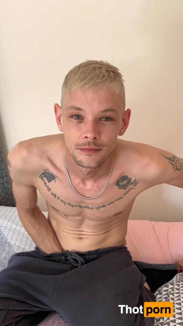 Harri Oakland 15615436