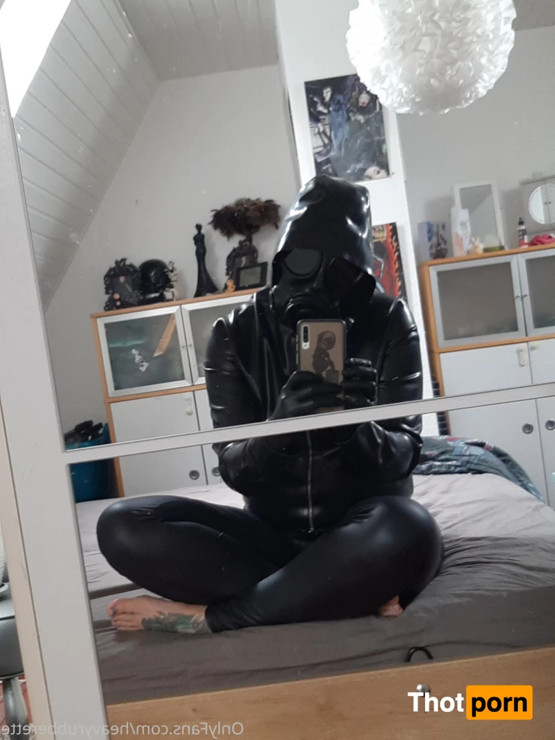 heavyrubberette 9825714