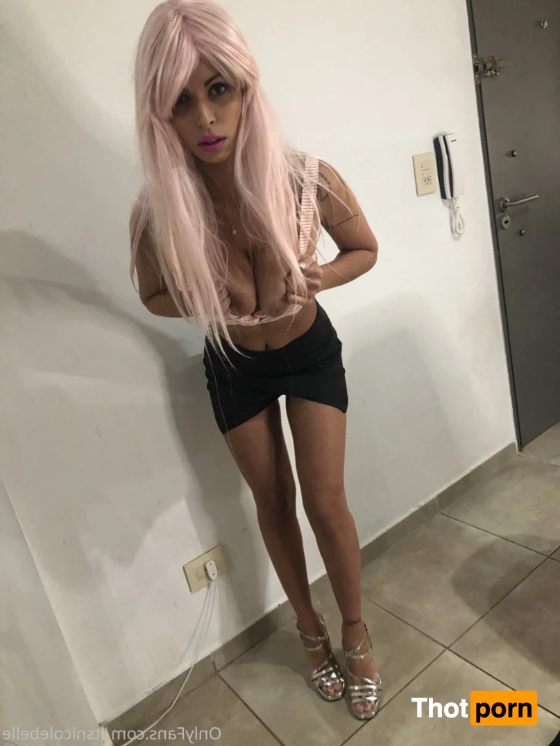 Nicole Belle 9179981