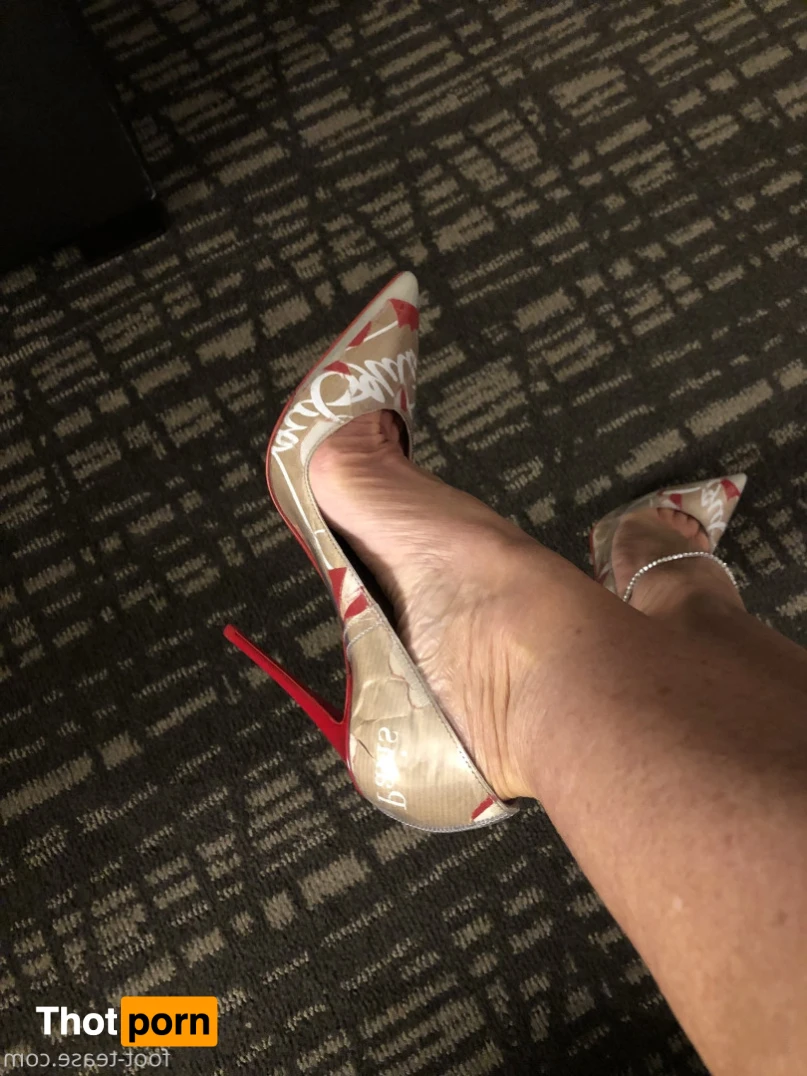 Janet Mason - Foot Fetish Page 15958717