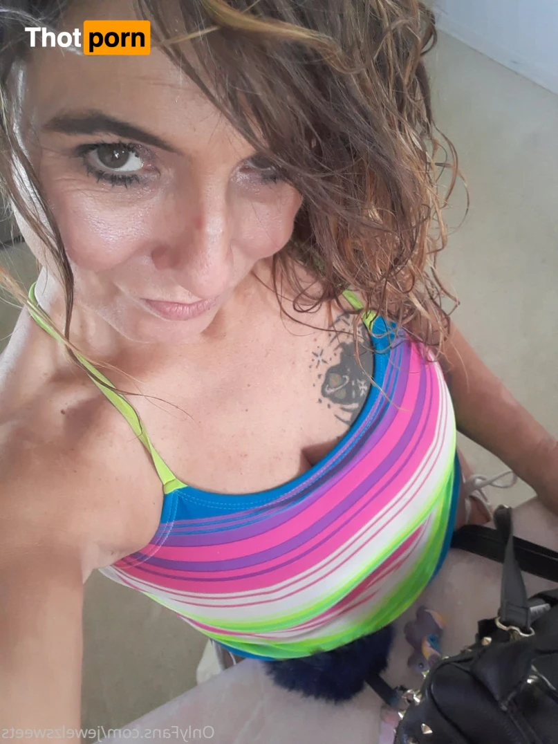 Jewelz Sweets 15217687