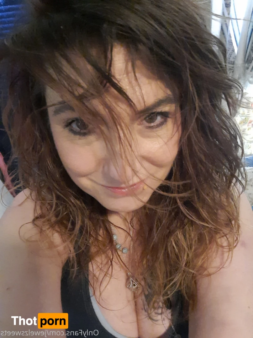 Jewelz Sweets 15218241