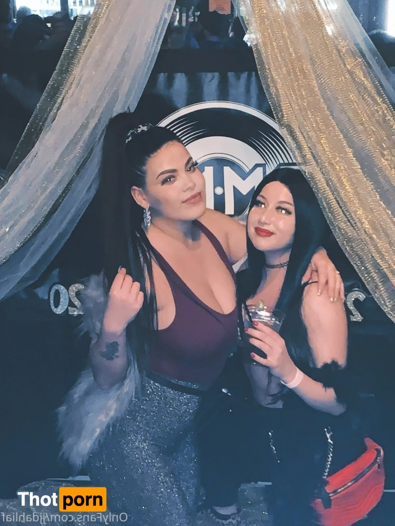 Jasmine Flick 15189459