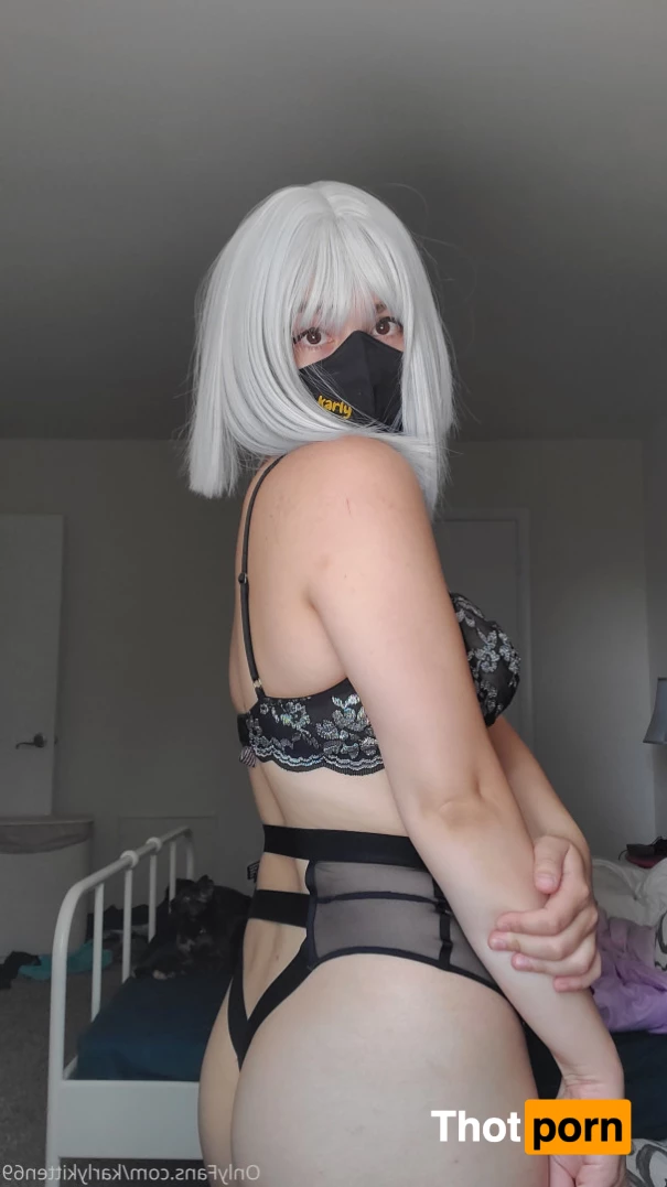 Karly Kitten 9717072