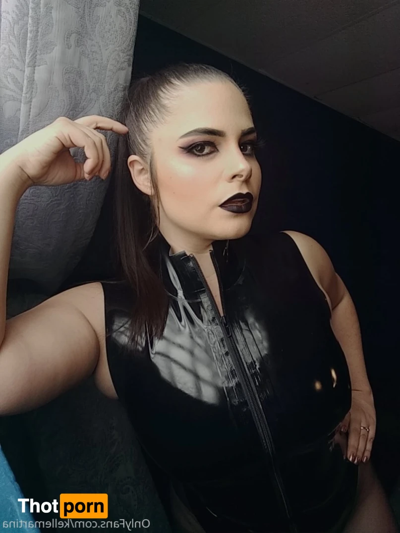 Kelle Martina 14821734