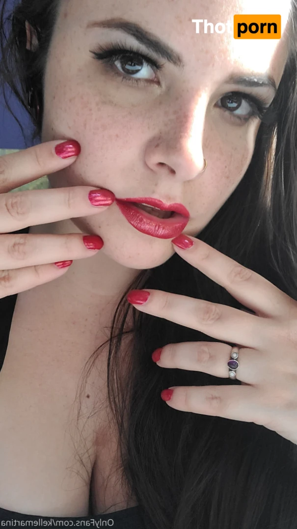 Kelle Martina 14822370