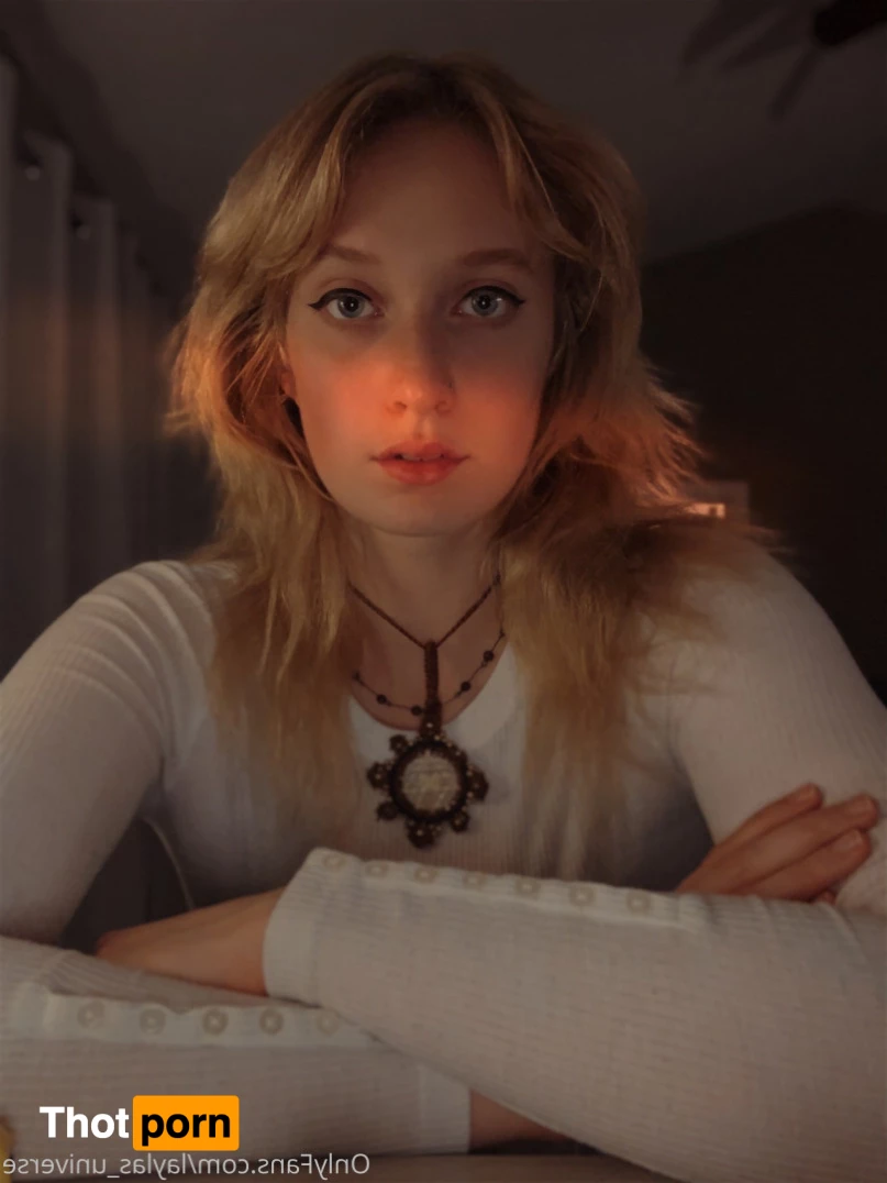 Layla - NO PPV 9997106