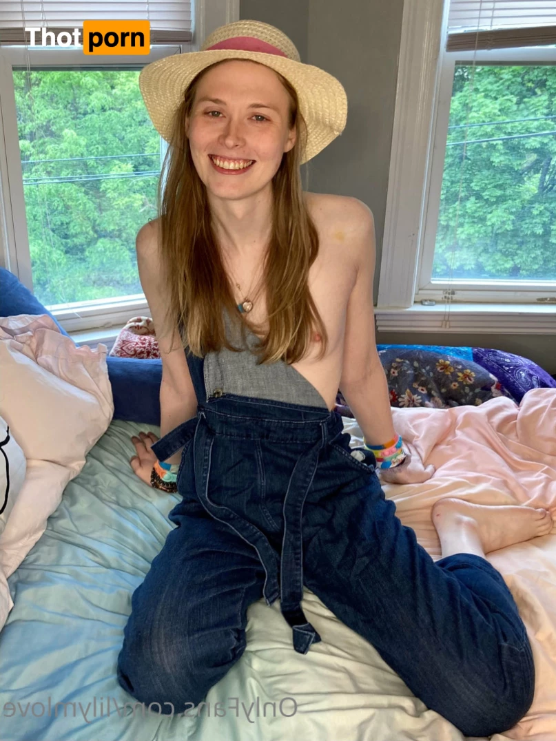 Lily Mentula 7877530