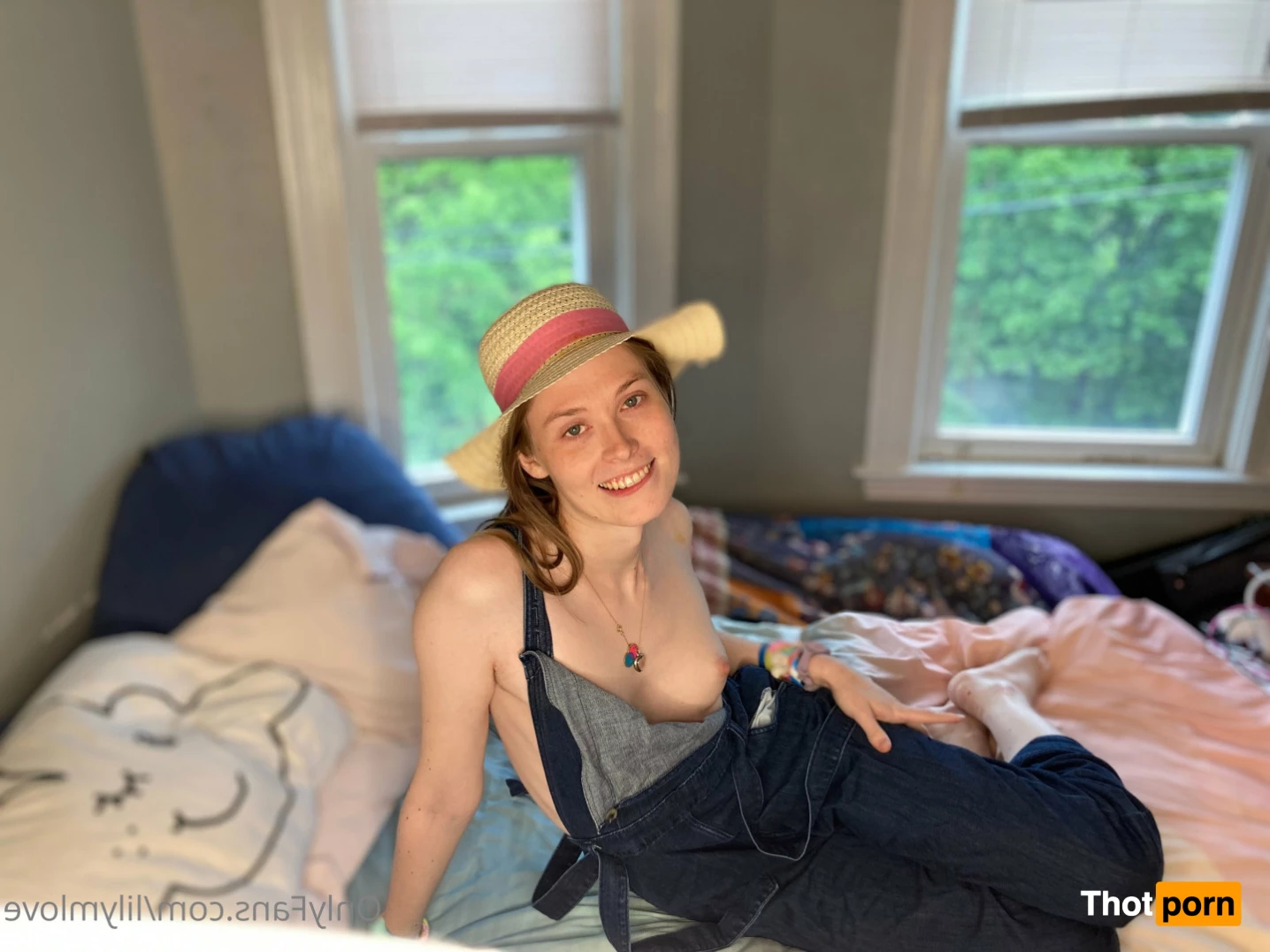 Lily Mentula 7877600