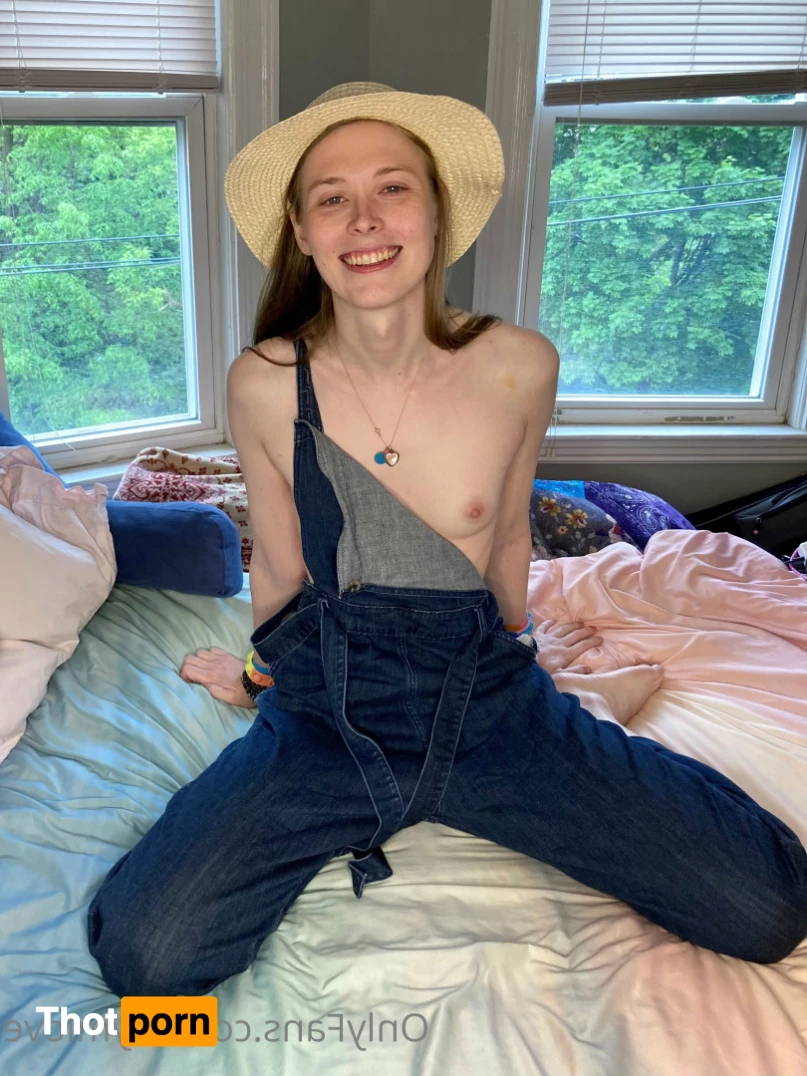 Lily Mentula 7877670