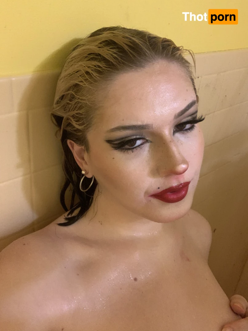 Love Roberts <3 9137171