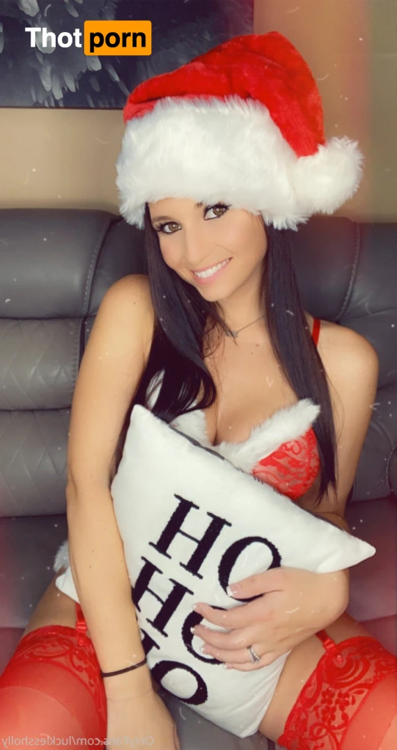 Luckless Holly 14662829