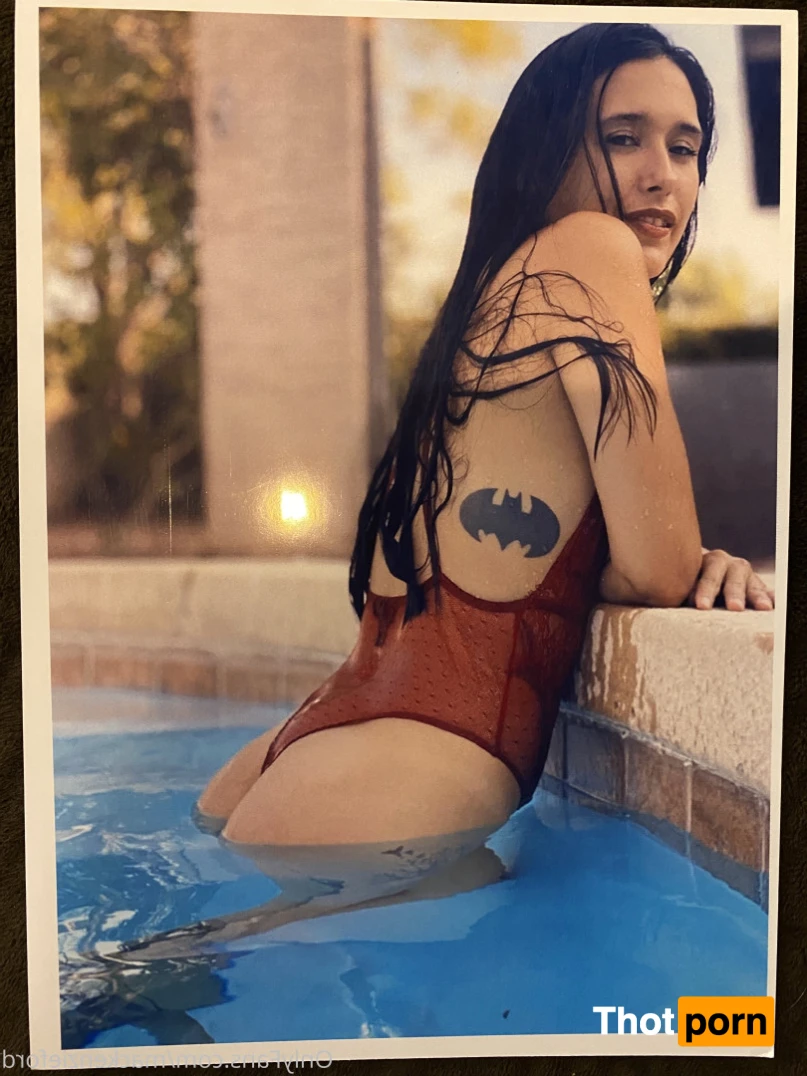 Mackenzie Ford 11542845