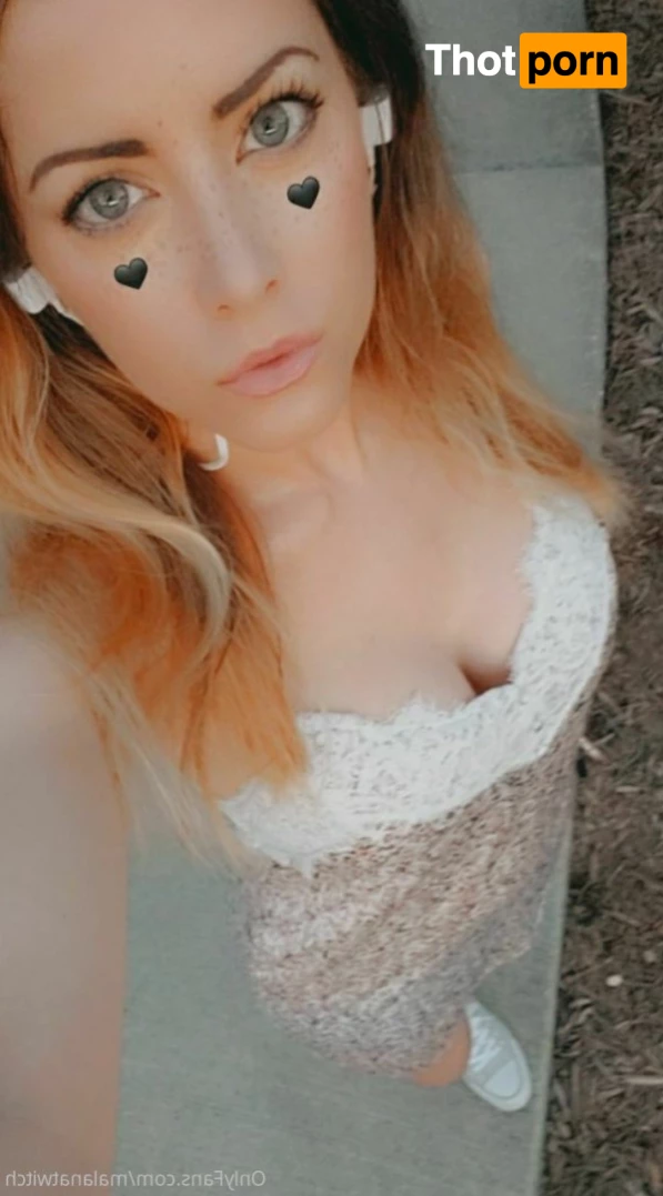 LANA NEXT DOOR 🍒 9291152