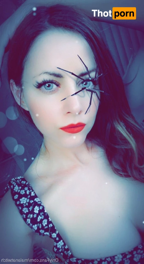 LANA NEXT DOOR 🍒 9291169