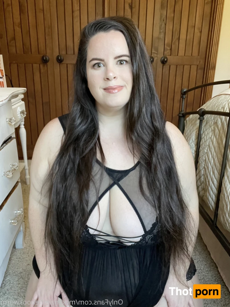 McKenzie Low 12390260