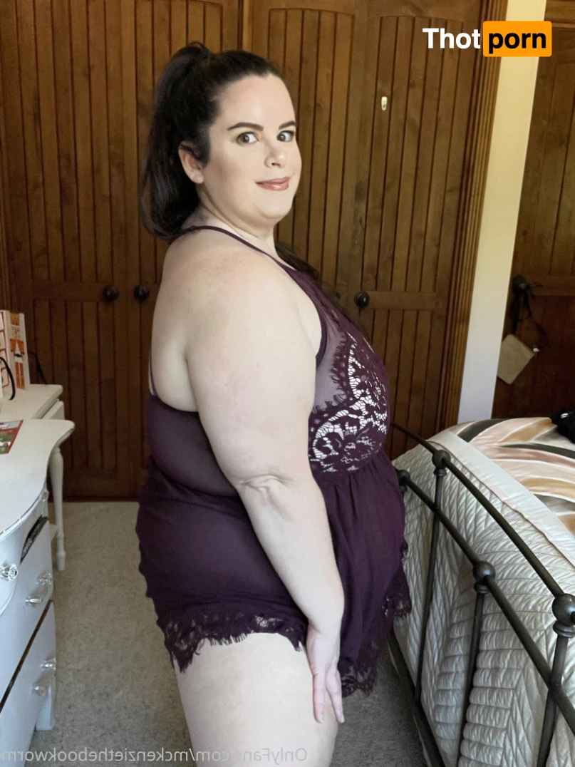 McKenzie Low 12411363